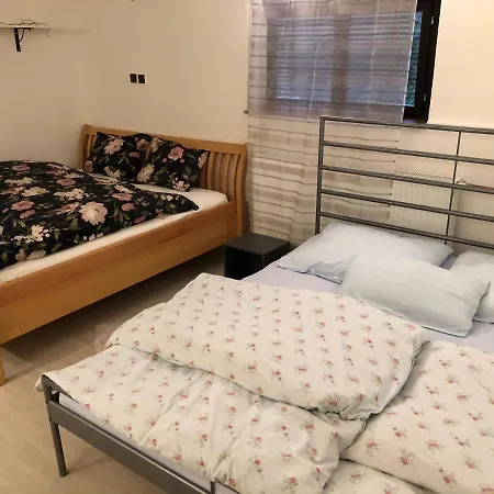 Apartman U Valiky Apartment *